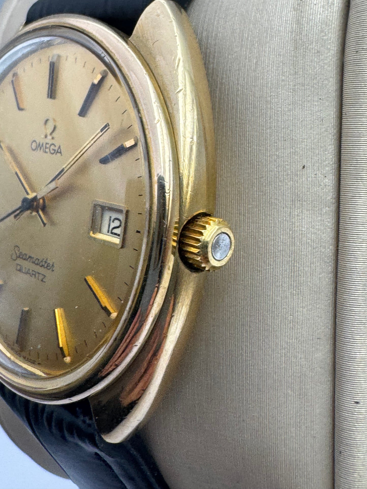Vintage Omega Seamaster C Shape Case Stunning Watch 1977