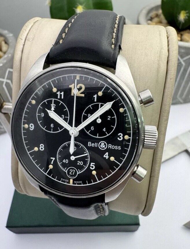 Bell & Ross Vintage 120 Chronograph Black Dial Quartz Wristwatch Boxed