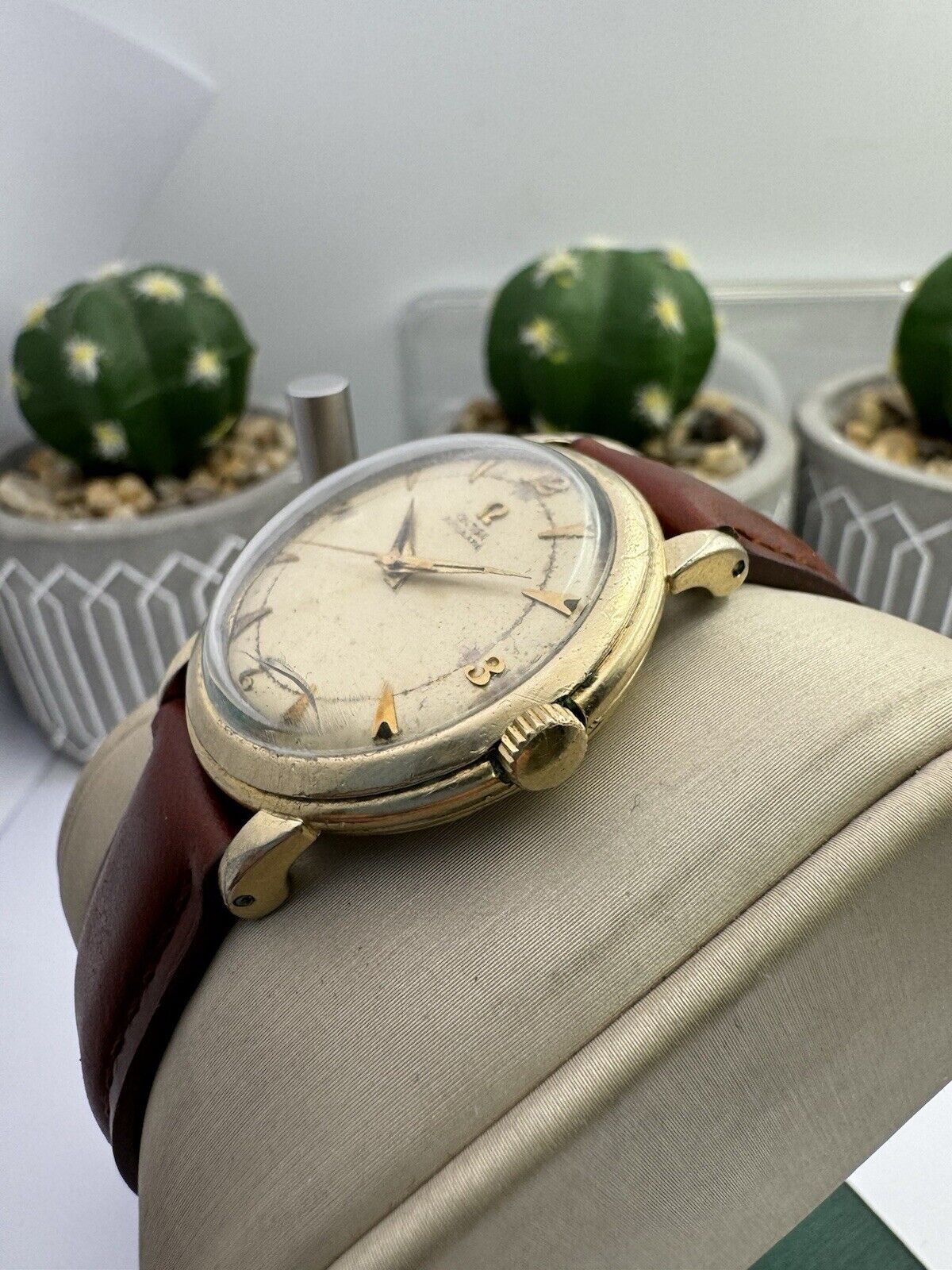 Omega Bumper Gents Watch 14k Gold Field Gents Watch Circa 1952