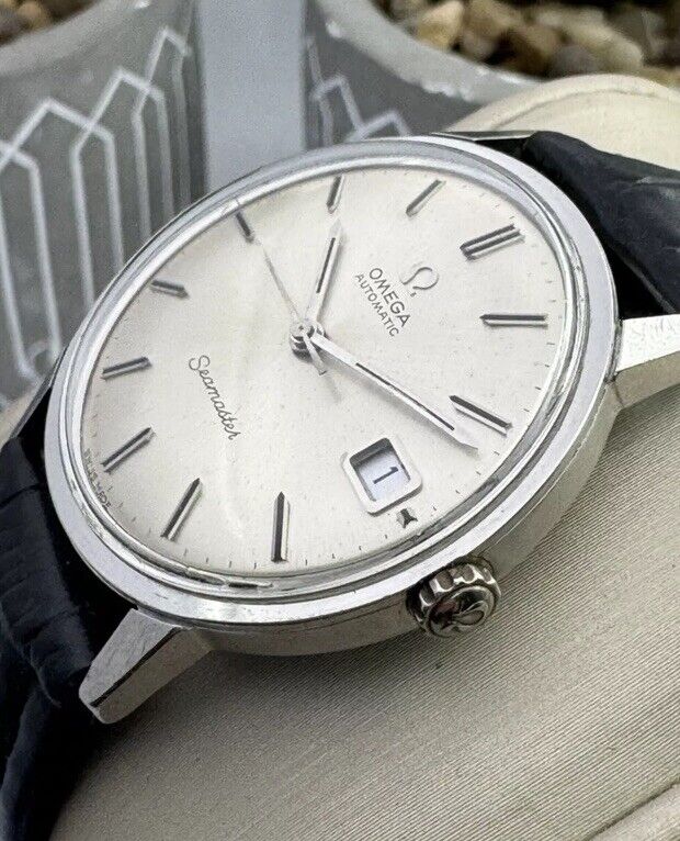 Stunning Omega Seamaster Calendar Mens Watch Top Condition Circa 1967