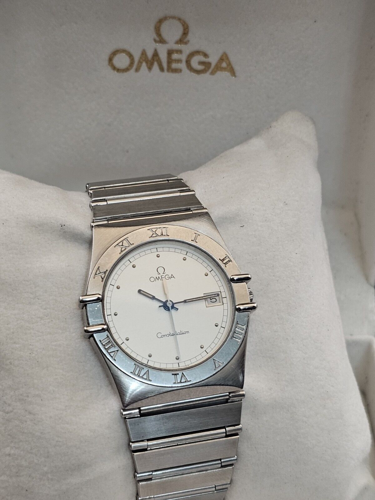 OMEGA CONSTELLATION Manhattan Collection Men's Steel Quartz Watch Boxed