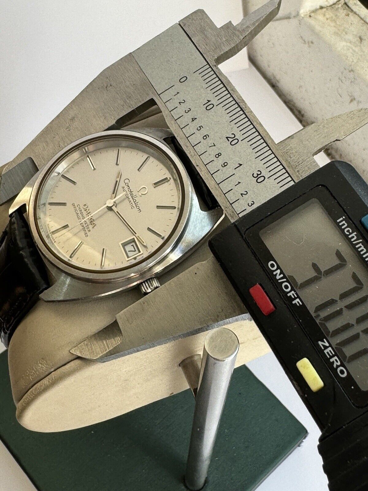 Omega Constellation Automatic Chronometer Watch  1971