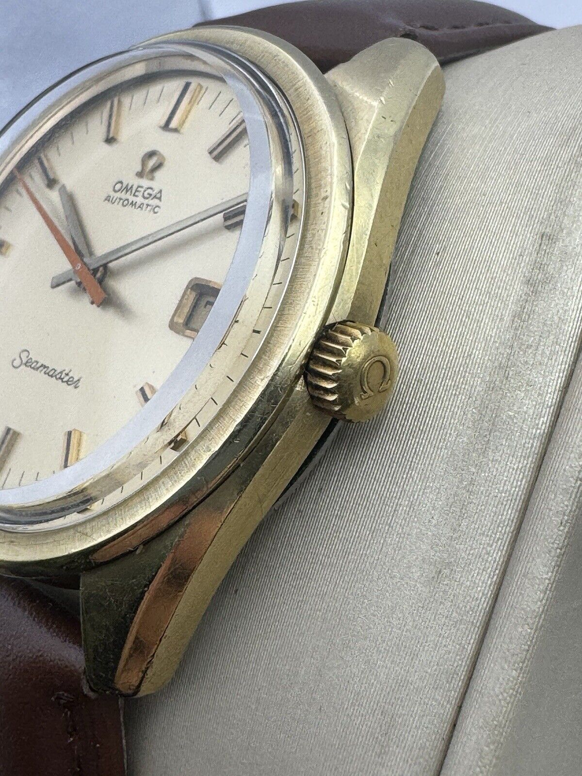 Vintage 14k Gold Cap OMEGA SEAMASTER Automatic Watch Cal 563 Ref 166.022