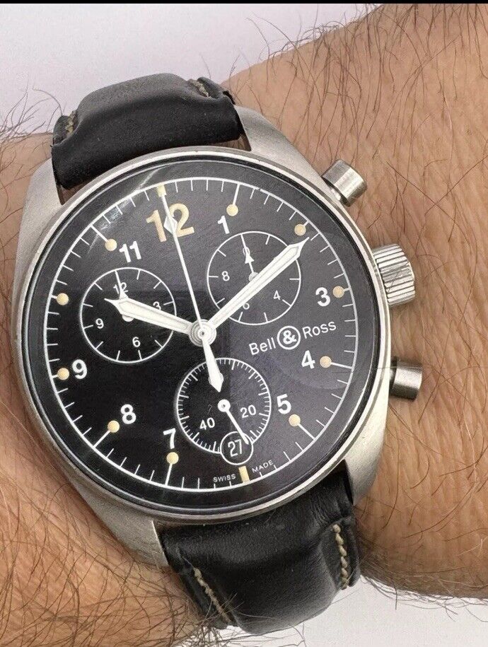 Bell & Ross Vintage 120 Chronograph Black Dial Quartz Wristwatch Boxed