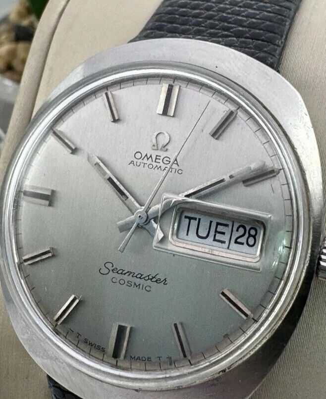 Omega Seamaster Cosmic Day & Date Watch 166.035 Circa 1969