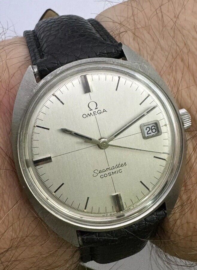 Omega Seamaster Cosmic Ref 136.017 Crosshair Dial Men's Watch