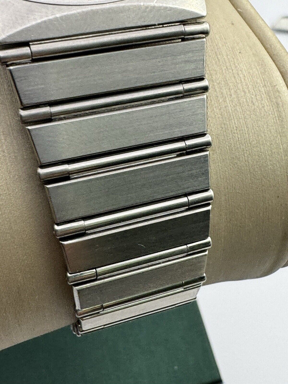 Omega Constellation Manhattan Watch Stunning