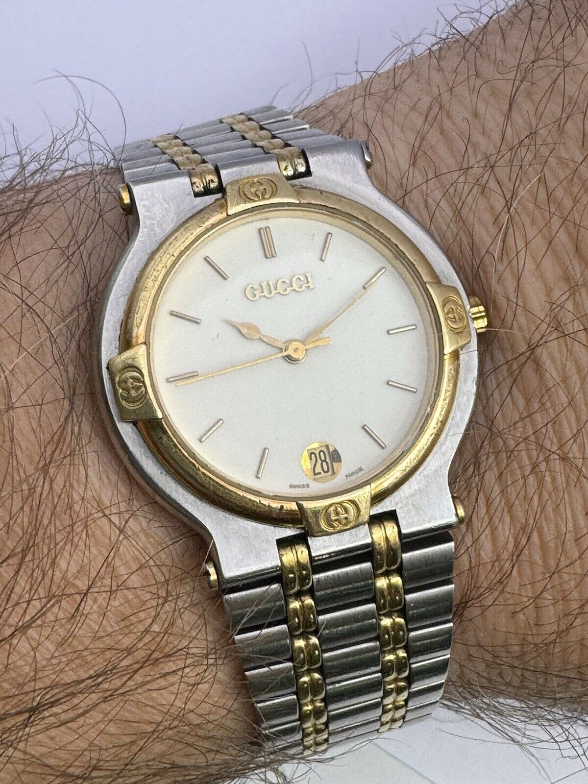 Vintage Gucci 9000M Quartz Unisex Watch 1990